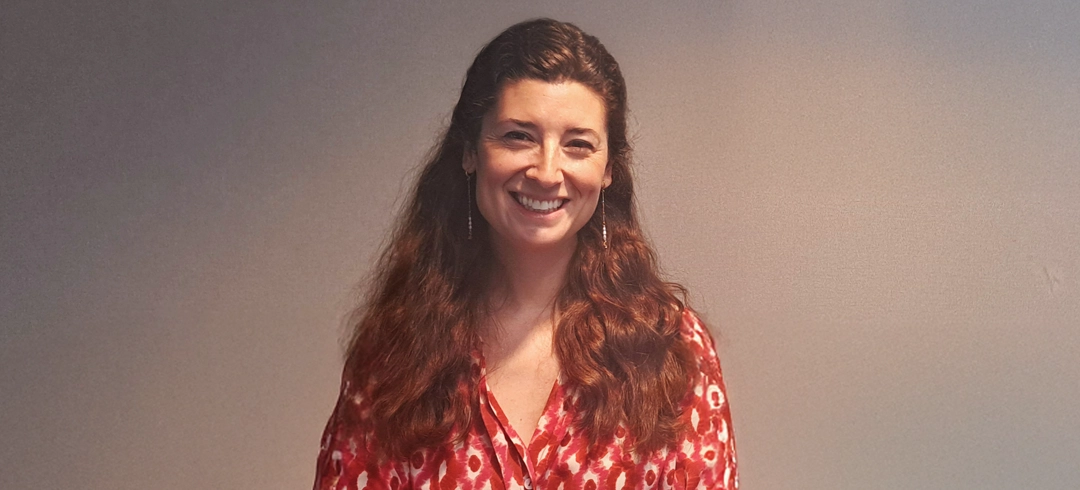 Beatriz Javato posando para la fotografía